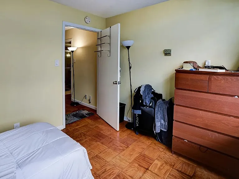 2401 H St NW #508 — Photo 8