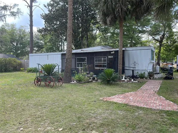 37050 W 4th St, Hilliard, FL 32046