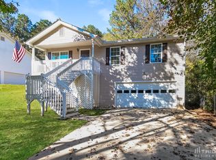 172 S Red Oak Way, Temple, GA 30179