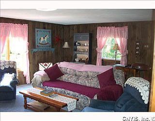 5th image of 230 Slawson Dr
