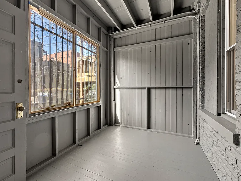 915 W Newport Ave #1 — Photo 11