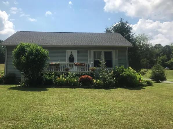 16090 Sam Snead Hwy, Warm Springs, VA 24484