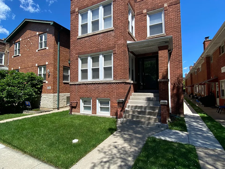 4851 N Central Ave #1W