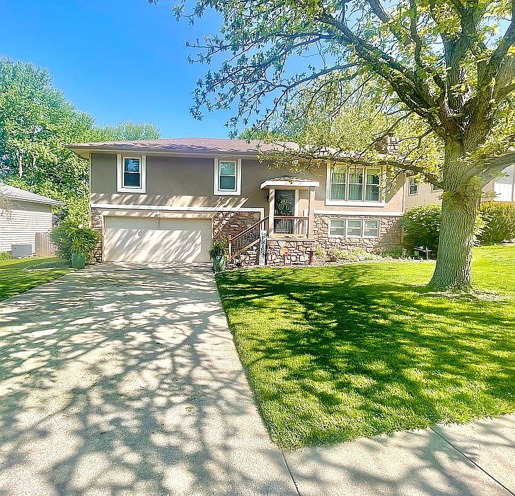 1st image of 3917 W Haverill Dr