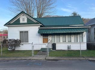 330 Mid Ave, Weston, WV
