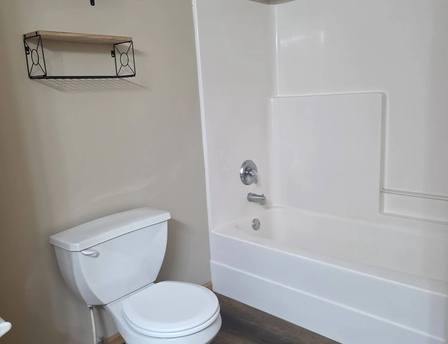 9205 Orchard Cir, Monticello - 1 — Photo 2