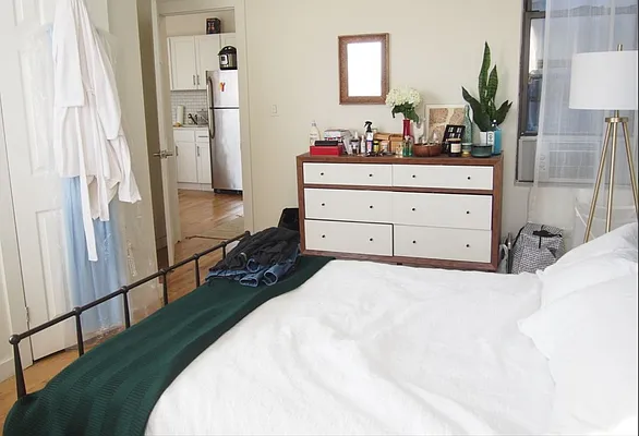 Rented by Evergreen Realty & Investments | media 22