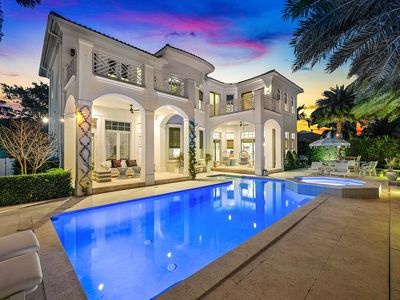 19 Harbour Drive N, Ocean Ridge, FL, 33435