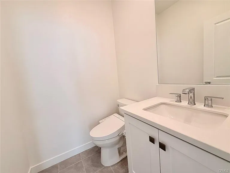 1677 W Lincoln Ave #103 — Photo 11