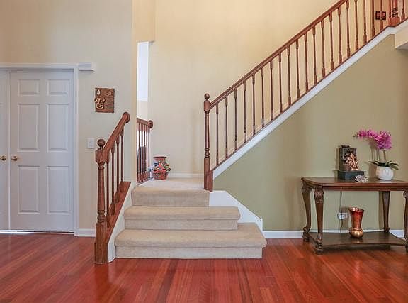 4th image of 5242 Galloway Dr
