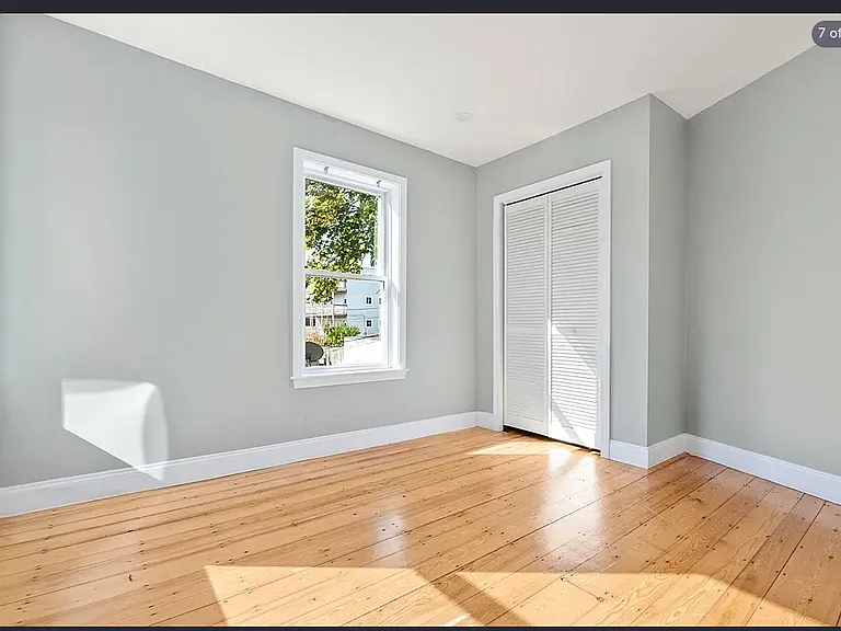 20 Carson St #1 — Photo 5
