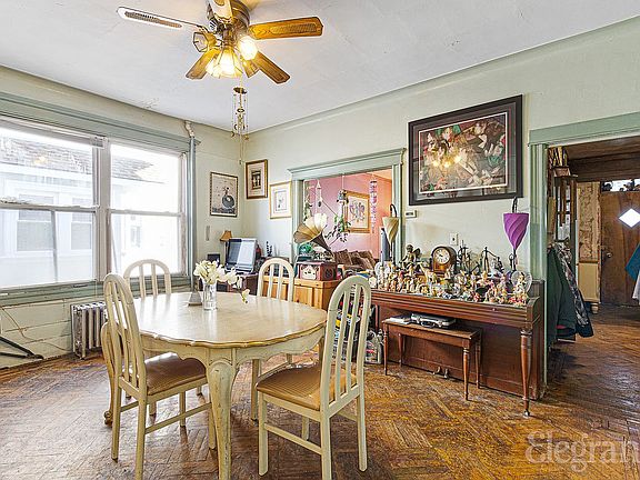 4th image of 3827 Laurel Ave