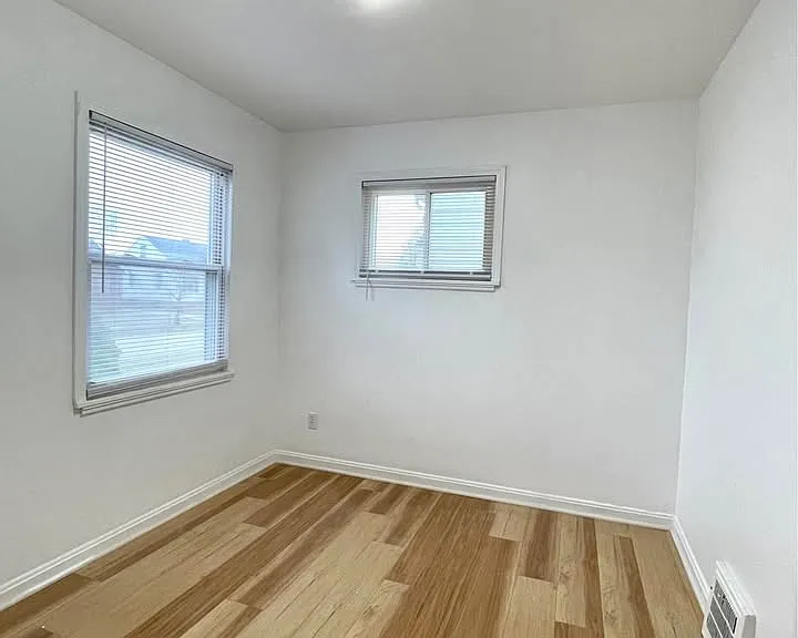22570 Nicholas Ave — Photo 6
