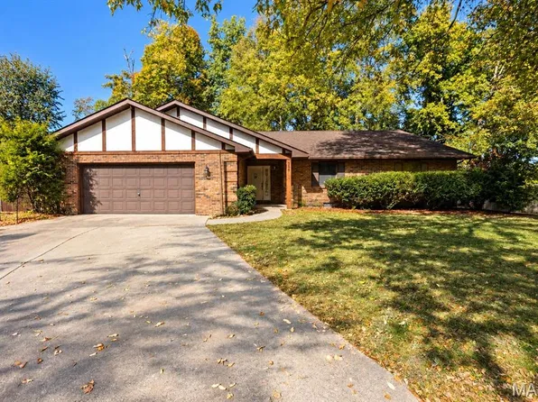 329 Sundew Dr, Belleville, IL 62221