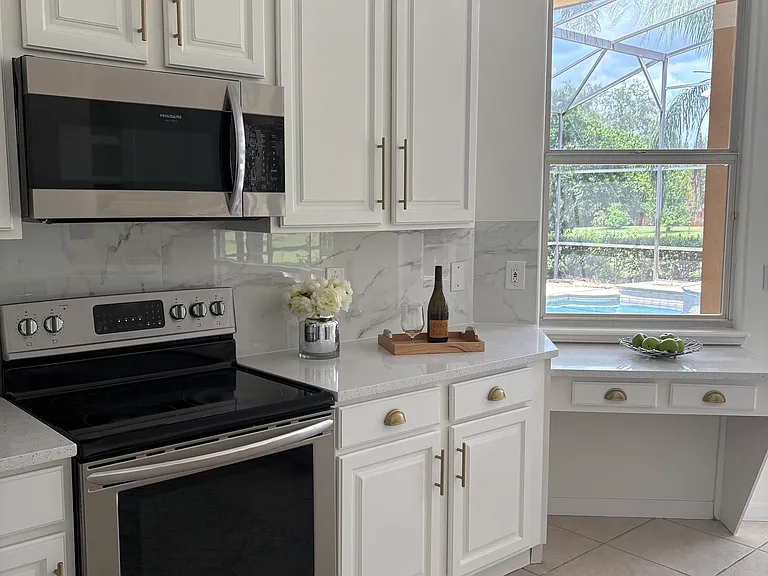 4481 Begonia Ct — Photo 16