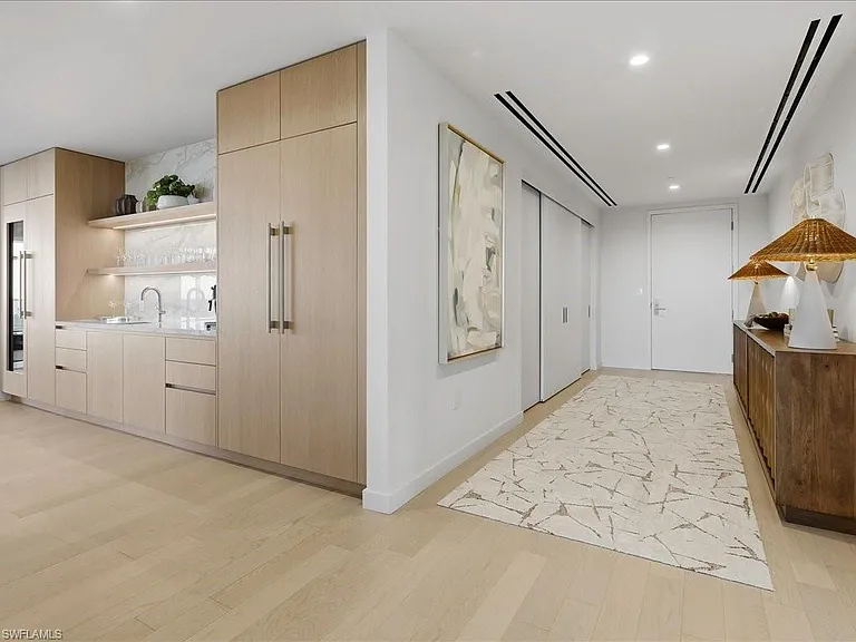 5100 Seagrass Blvd #306 — Photo 14