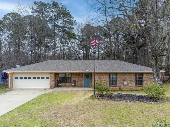 2702 Buckner St, Longview, TX 75604