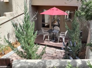 725 Viento Cir APT B, Santa Fe, NM 87501