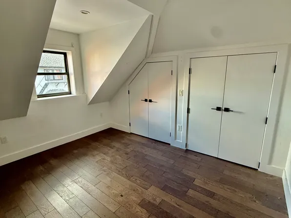 134 Beach 122nd Street image 6 of 9