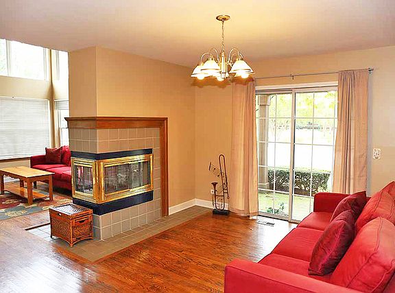 4th image of 1216 Old Mill Ln