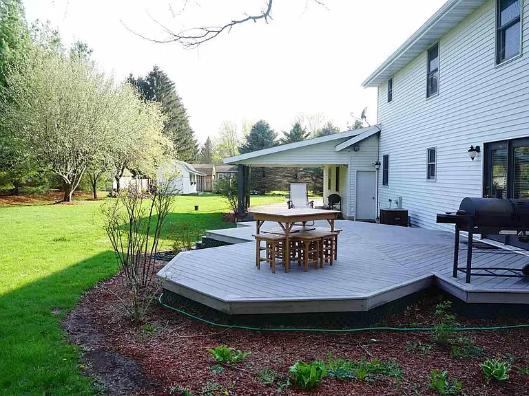 Deck open to large Back Yard