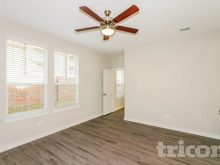 23631 Gibson Forest Dr — Photo 9