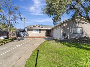 7979 Via Roma Dr, Fair Oaks, CA 95628