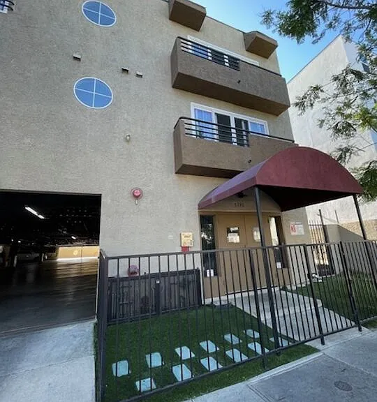 1212 Arapahoe St #305 — Photo 41