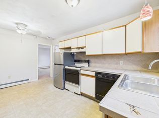 75 Putnam Pike #11487949, Johnston, RI 02919
