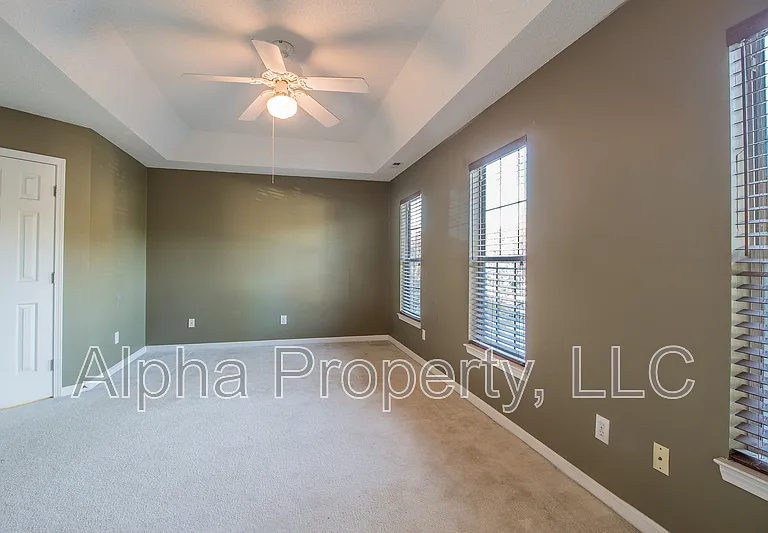18 Crossvine Way — Photo 16