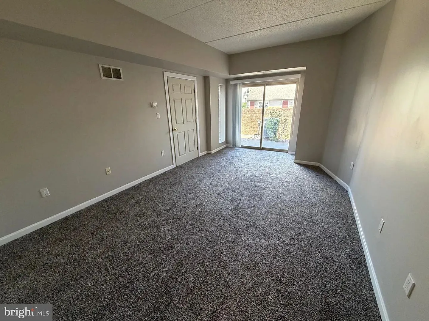1 Bedroom 1 Bath Condo in Harrisburg's Susquehanna Township SD — Photo 3