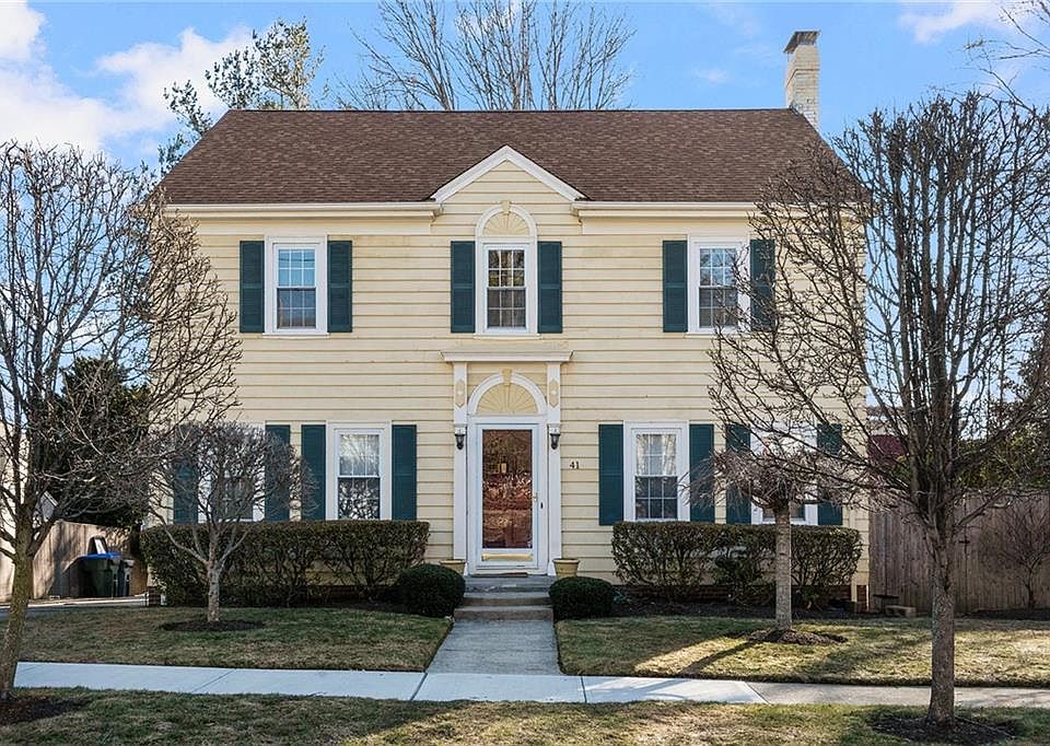 1st image of 41 Stadium Rd