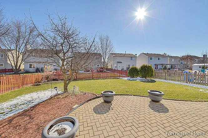 990 Shoreline Dr — Photo 16