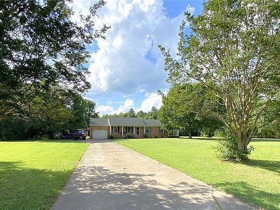 5th image of 612 Saddlehorn Dr