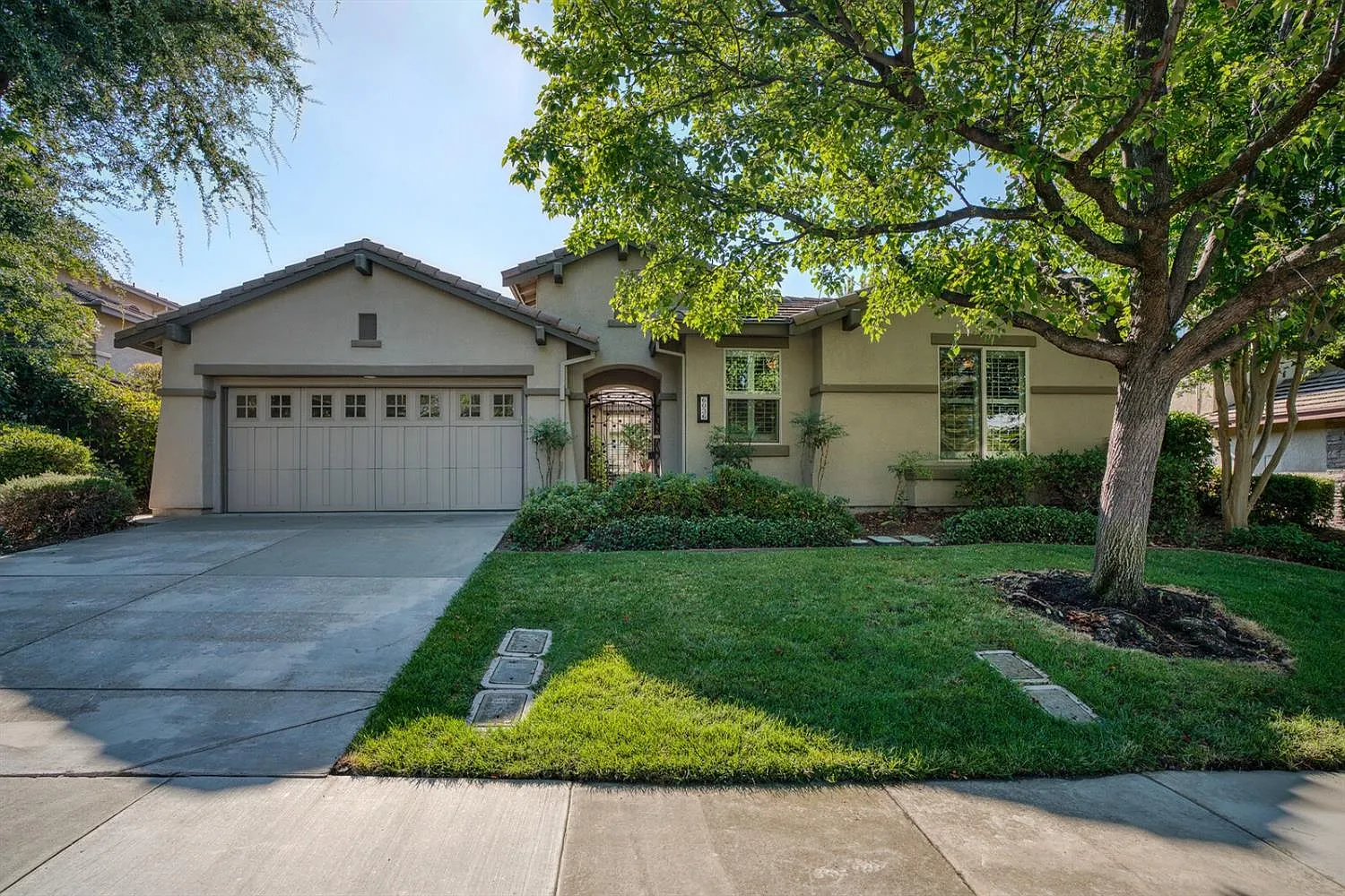 6036 Brogan Way photo 1