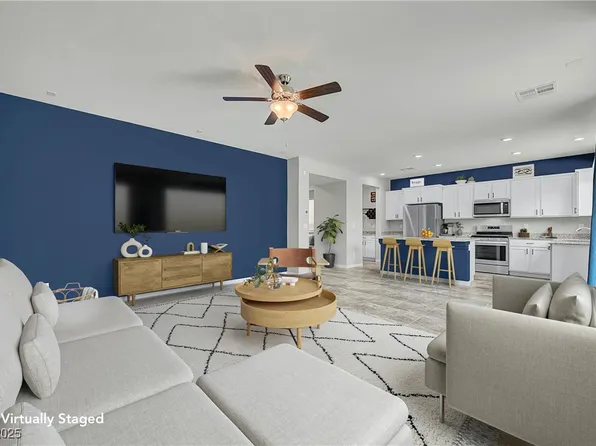 4527 Solitude Falls Ave, North Las Vegas, NV 89084