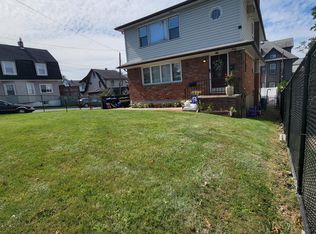 228 Manor Rd, Staten Island, NY 10314