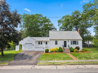 139 Damon Rd, Rockland, MA 02370