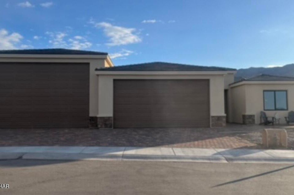 1st image of 7975 Avienda De Las Colinas