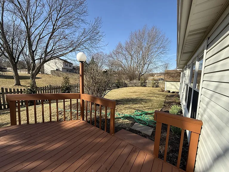 1431 Brookwood Cir — Photo 15