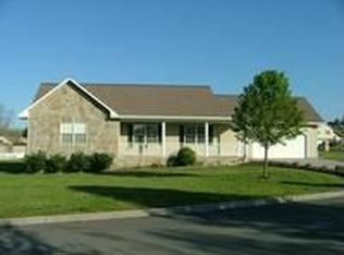 1610 Middle Ct, Sevierville, TN 37862