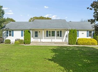46170 Crestview Rd, New Waterford, OH 44445
