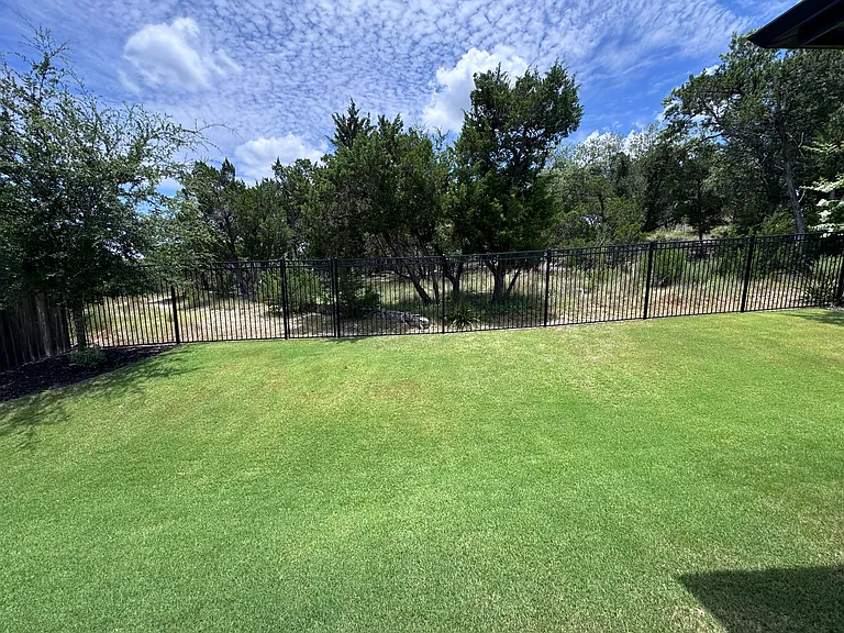 808 Dayridge Dr — Photo 11