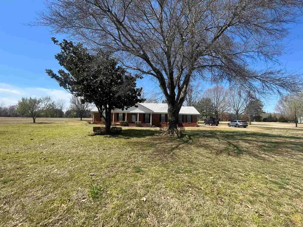 2769 Terry Lane Rd S, Covington, TN 38019