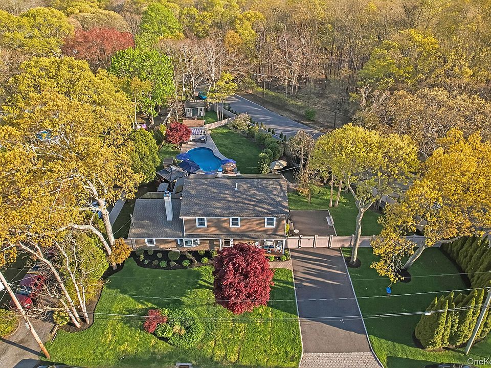 1st image of 2 Pentmoor Drive