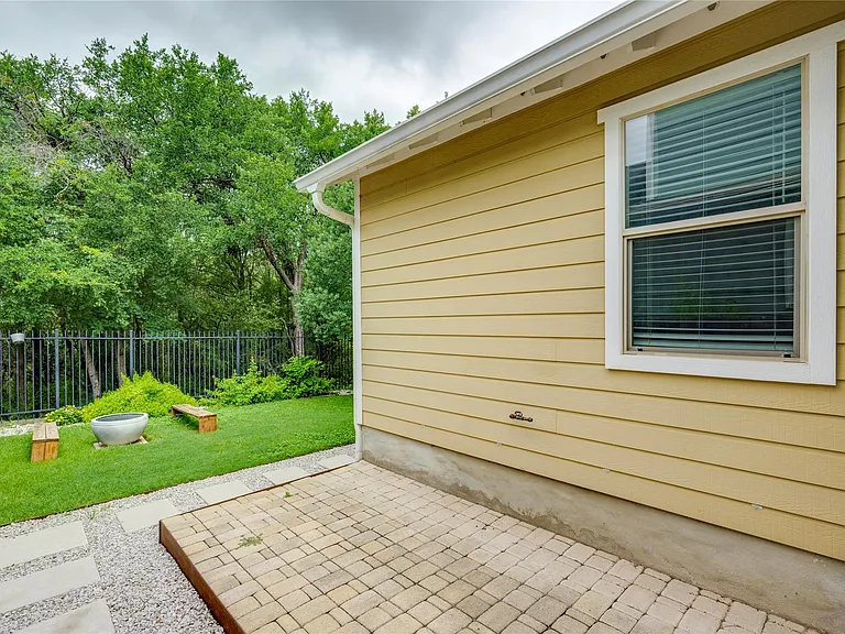 6008 Whipple Way — Photo 34