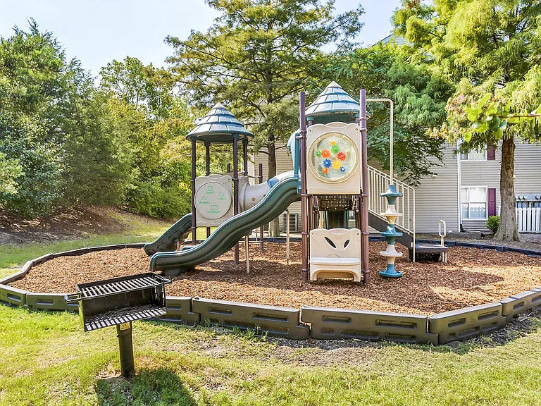 Autumn Ridge Apartments — Photo 5