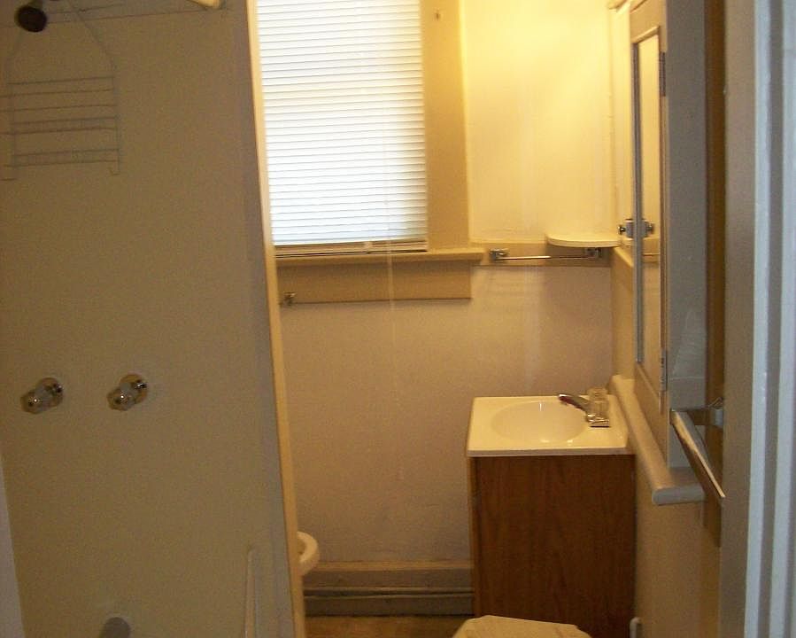 2nd image of 2304 N High St #2