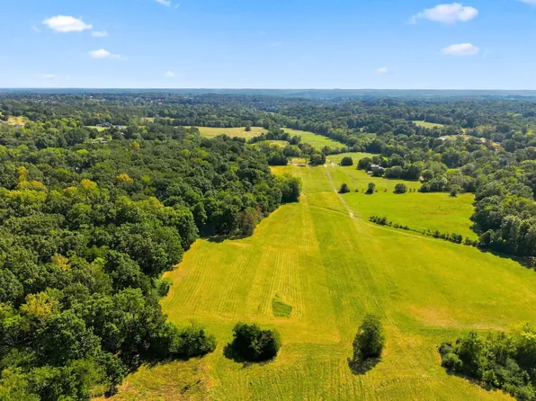0 Columbia Rd Lot 7, Dickson, TN 37055