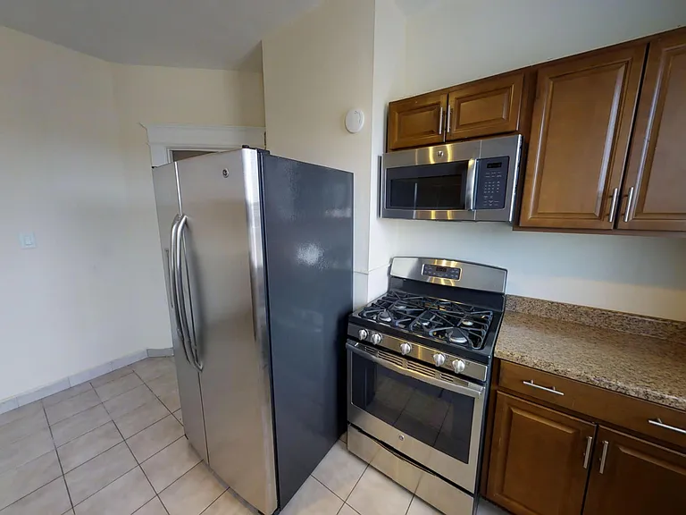 1407 E Fayette St #2 — Photo 6